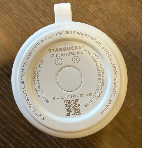 ROLLER RABBIT X STARBUCKS 14oz Coffee Tea Mug Tumbler Handle Christmas NEW - Picture 2 of 3